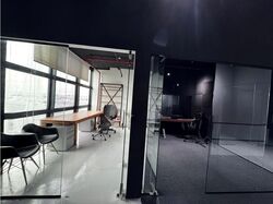 Oxley Bizhub (D14), Office #508191441